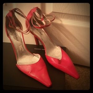 BCBG strappy leather pointy toe